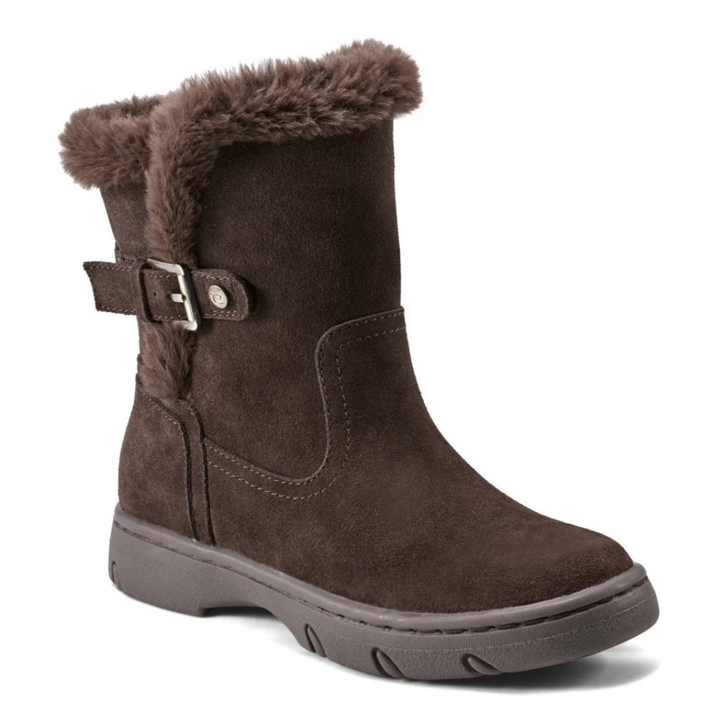 Easy Spirit Women's Graye Roun Dark Brown Suede  , Size 7 , NEW